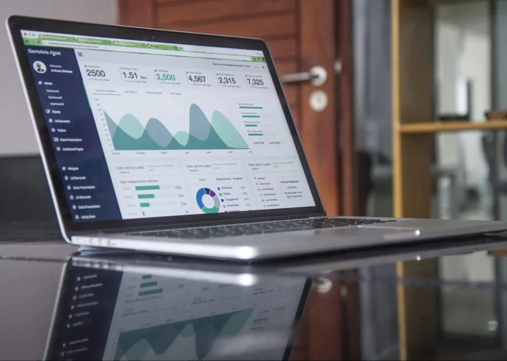 Data is represented in a computer through bars and chart graphs